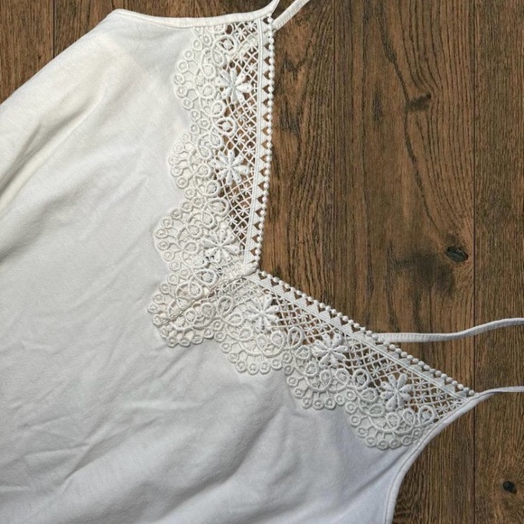 White Vintage-Inspired LOFT Tank Size M - Picture 3 of 7